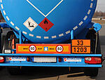 Kennzeichnung Tankwagen UN 1203